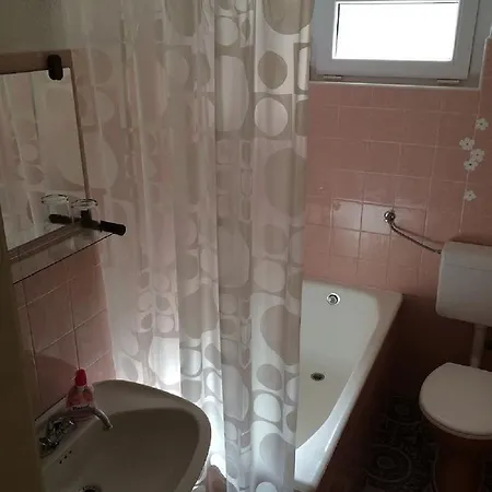 Apartments Leut Drasnice Room photo