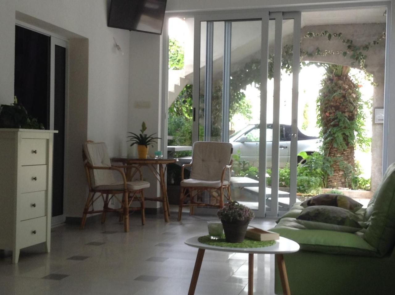 Apartment Leut *